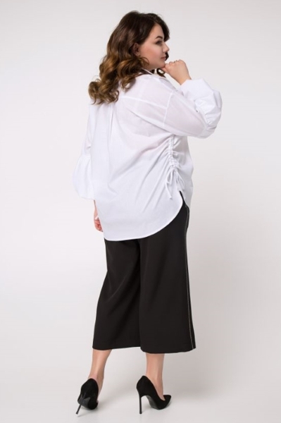 Блуза великих розмірів "Кіра" біла