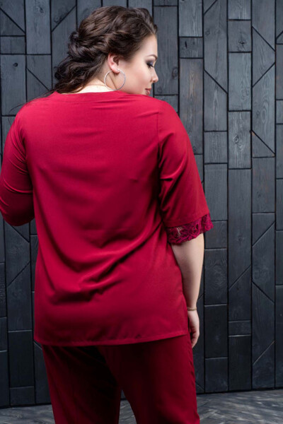 Блуза великих розмірів "Ніжність" червона
