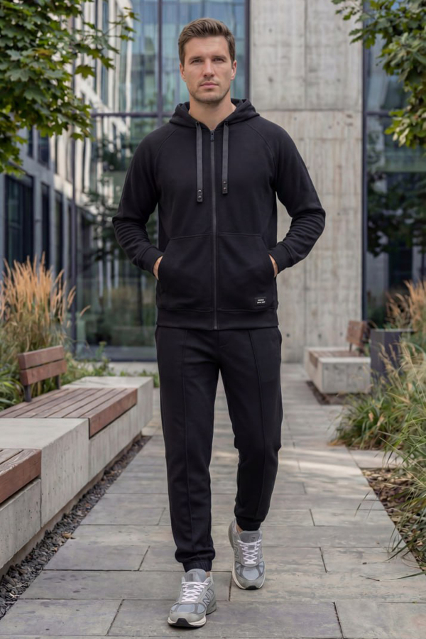 Чоловічий спортивний костюм "Сенс" чорний