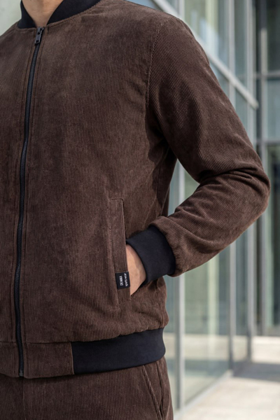 Чоловічий костюм "Тріумф" шоколад