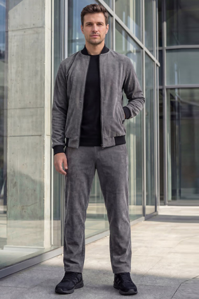 Чоловічий костюм "Тріумф" сірий