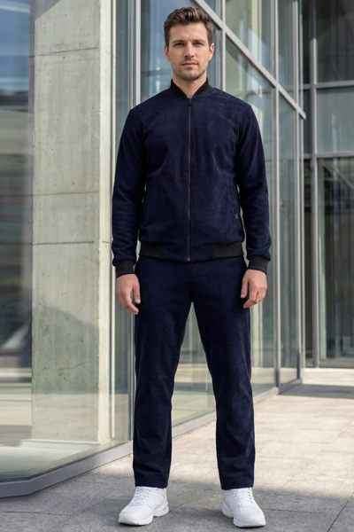 Чоловічий костюм "Тріумф" темно-синій