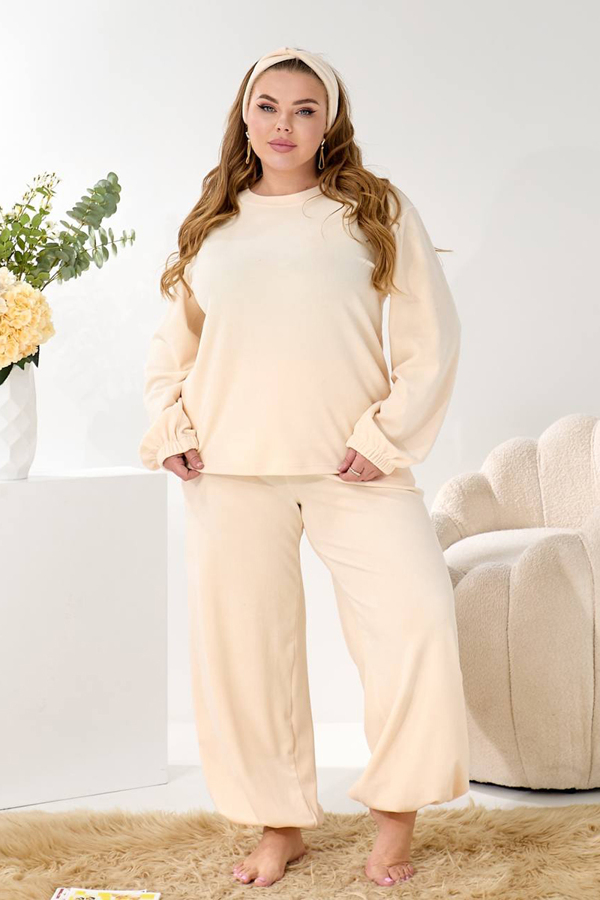 Костюм "Аманда" молочний