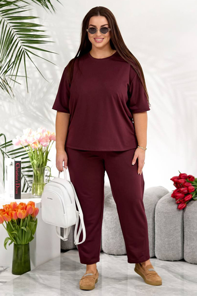 Костюм "Даніела" бордовий