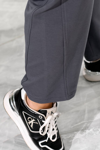 Костюм "Даніела" графітовий