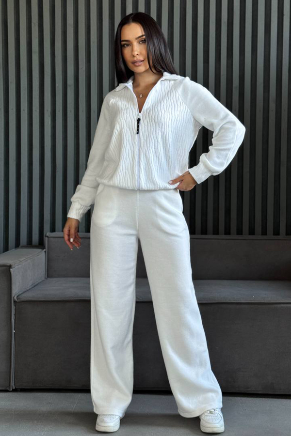 Теплий костюм "Молнія" молочний Теплий костюм "Молнія" молочний