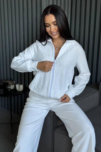 Теплий костюм "Молнія" молочний Теплий костюм "Молнія" молочний