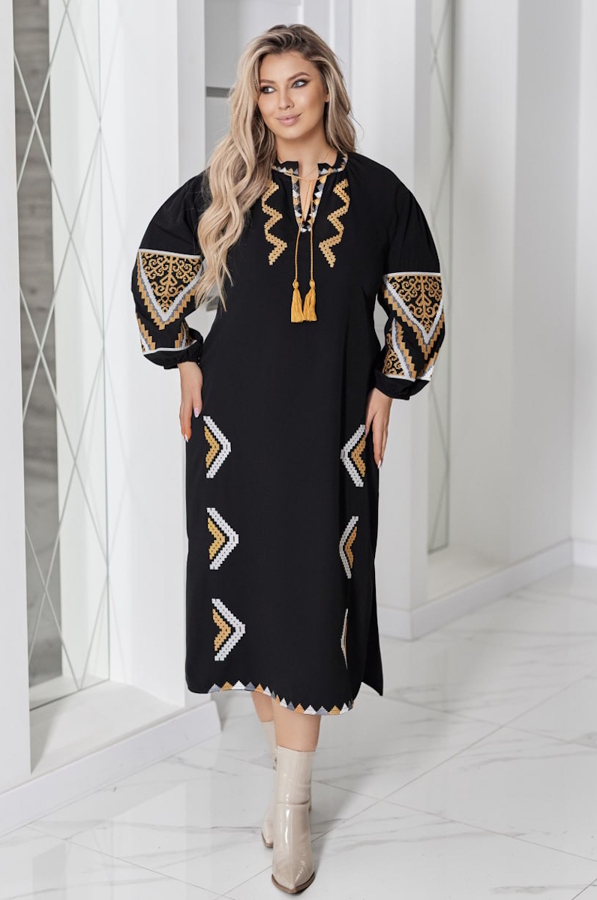 Плаття з вишивкою "Панна" чорне