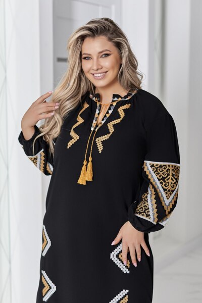 Плаття з вишивкою "Панна" чорне