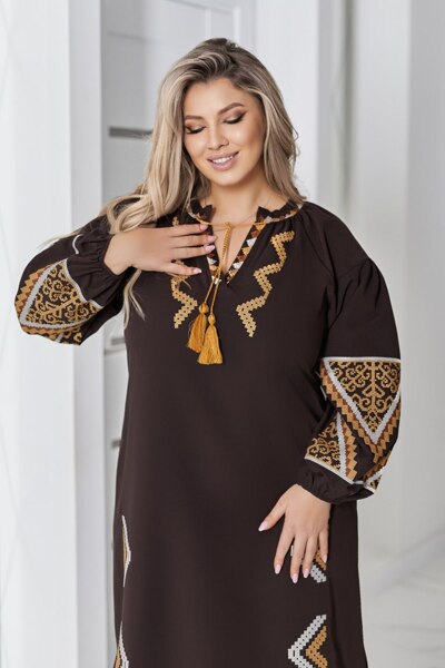 Плаття з вишивкою "Панна" шоколад