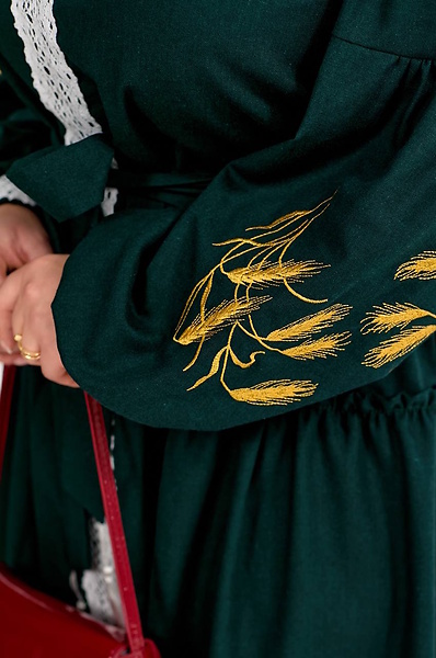 Вишите плаття "Киянка" зелене