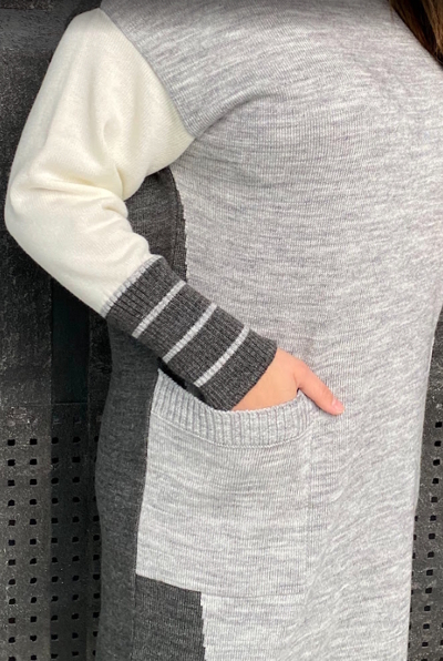 В'язане плаття "Лаціо" сіре В'язане плаття "Лаціо" сіре