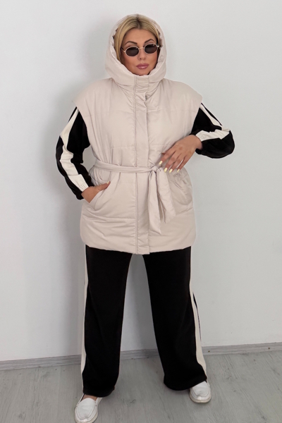 Утеплений жилет "Чері" бежевий