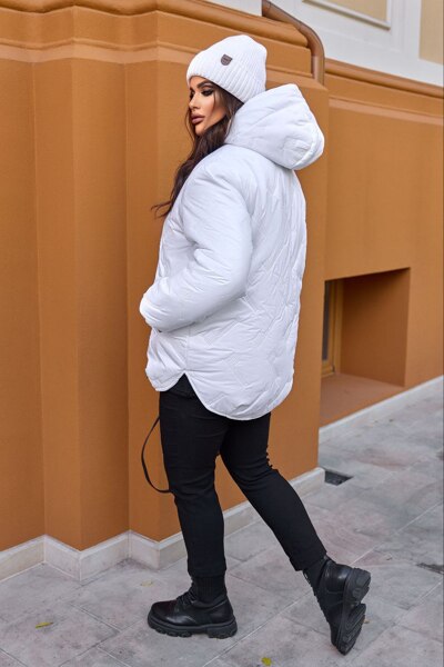 Зимова куртка "Бянка" біла