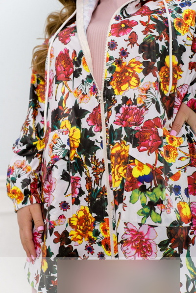 Вітрівка "Оксі" бежева