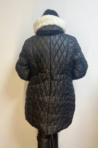 Зимова куртка "Таяна" чорна