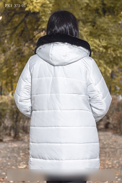 Зимова куртка "Медіна" біла