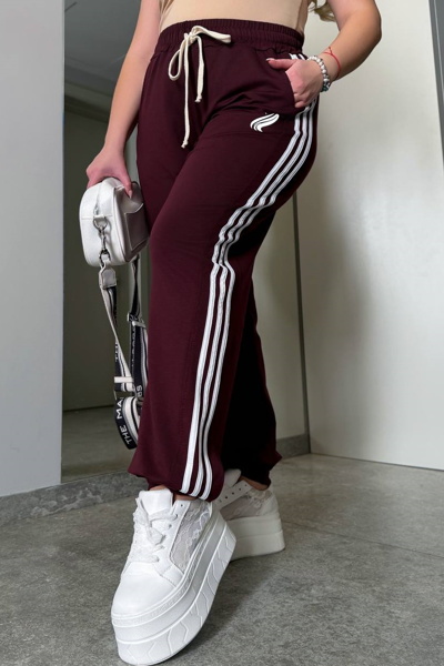 Спортивні штани "Сінтія" бордо