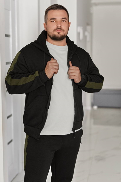 Чоловічий спортивний костюм "Гратеск" чорний