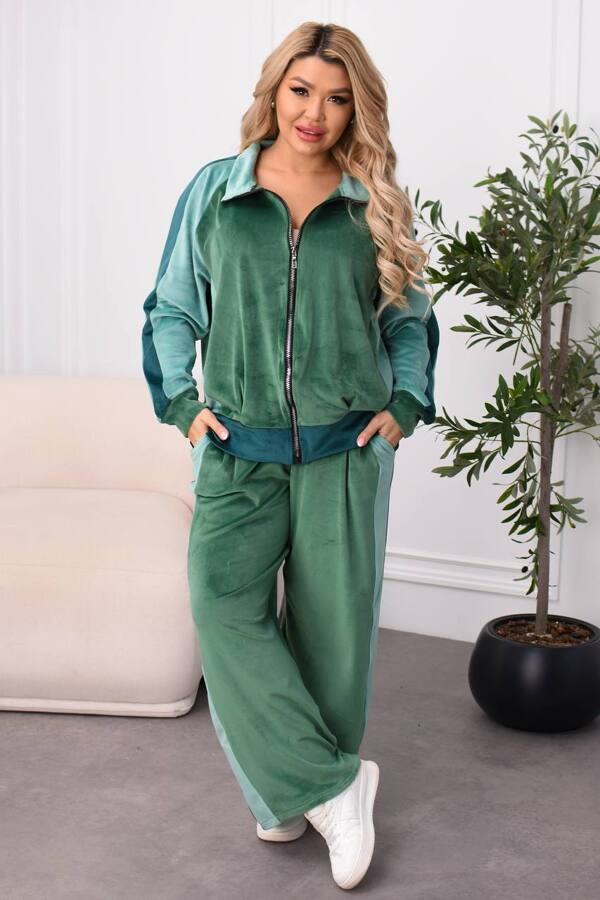 Костюм з велюру "Альма" зелений