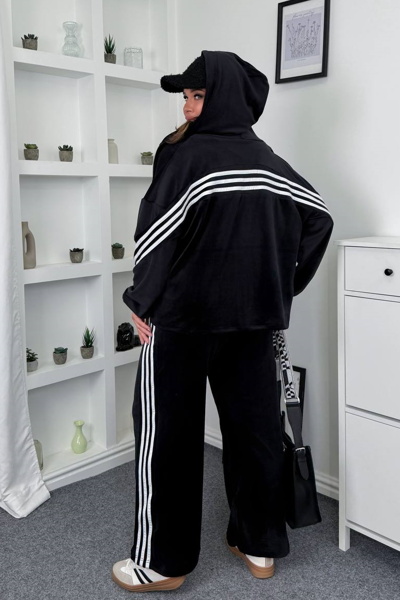 Костюм з велюру "Нейм" чорний