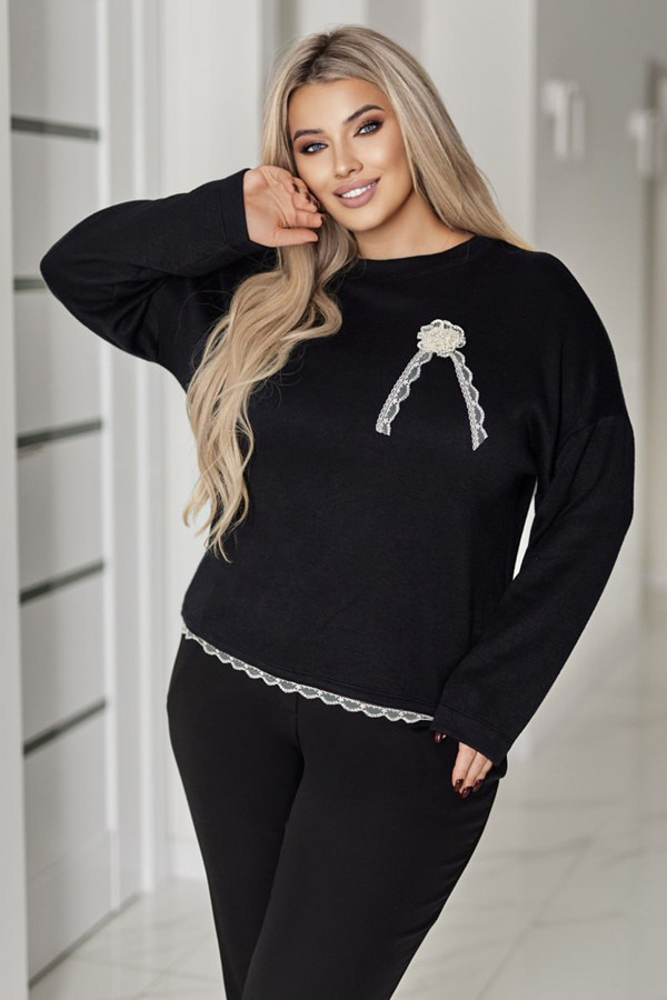 Светр "Маргарет" чорний