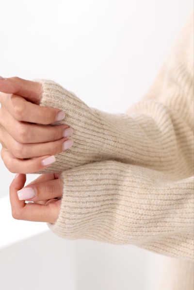 Светр "Анюта" бежевий