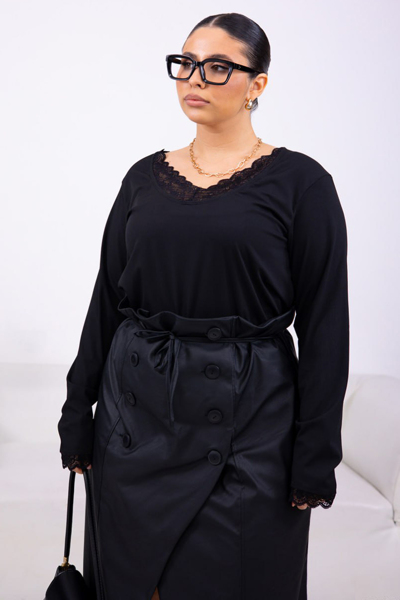 Лонгслів "Камалія" чорний