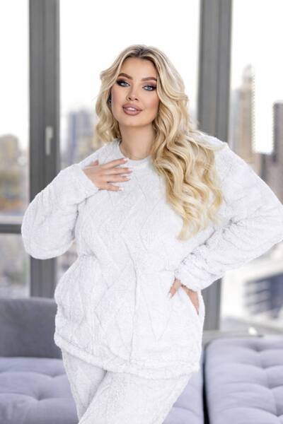 Махрова піжама "Авіта" біла